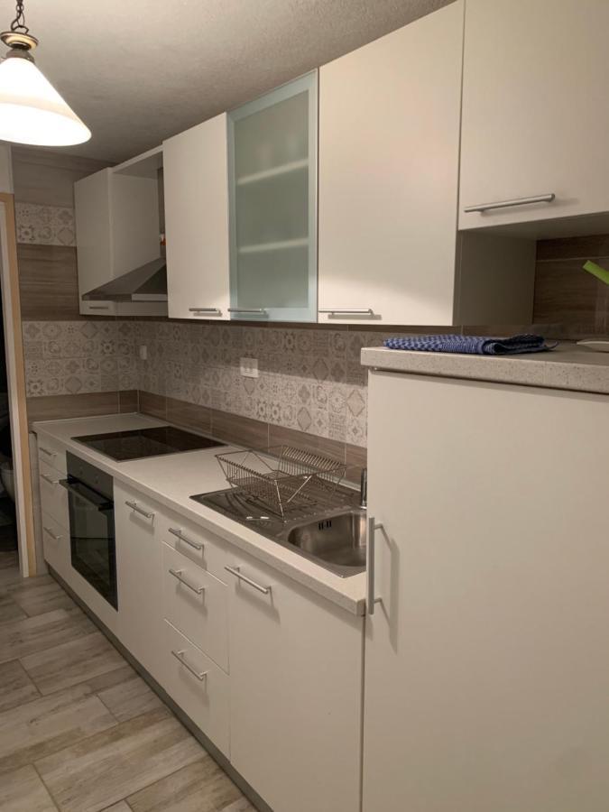 Apartman Annamaria Крес Екстериор снимка